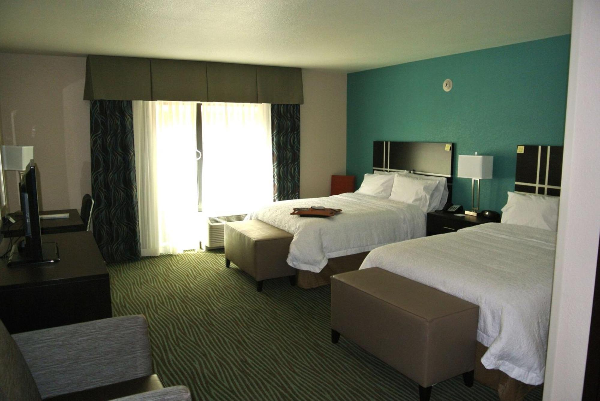 Hampton Inn Carrizo Springs Exterior photo