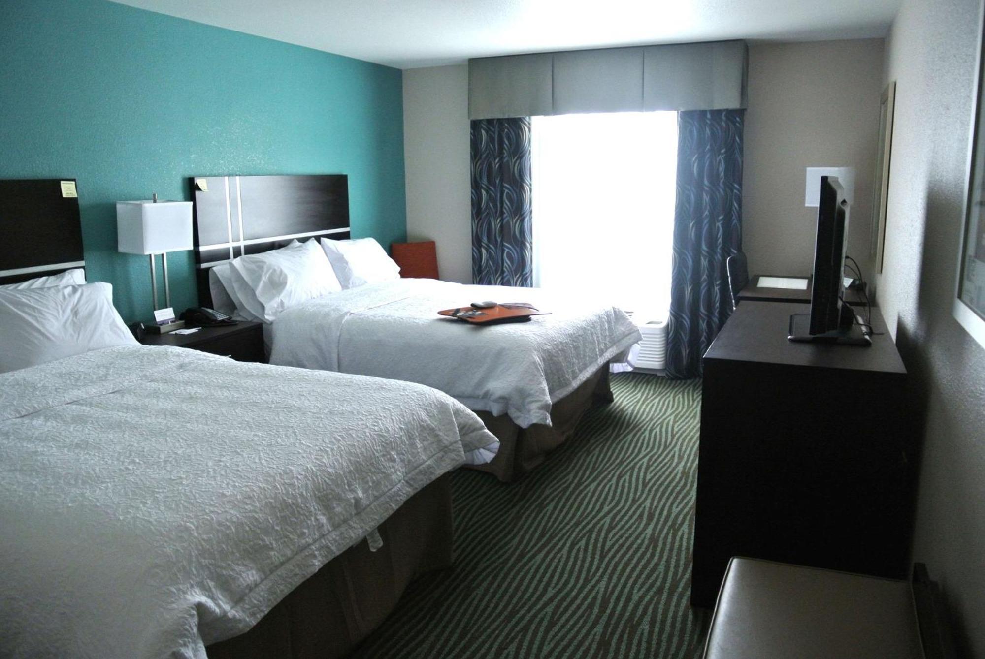 Hampton Inn Carrizo Springs Exterior photo
